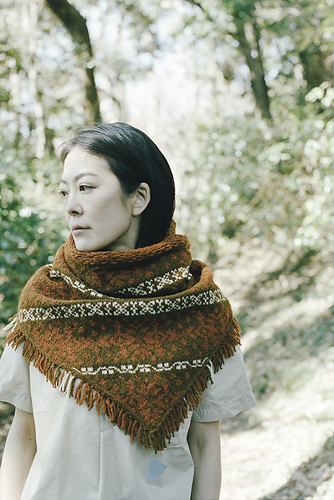 Ravelry: Tiger Lily pattern by amirisu magazine