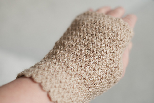 "utö" fingerless gloves