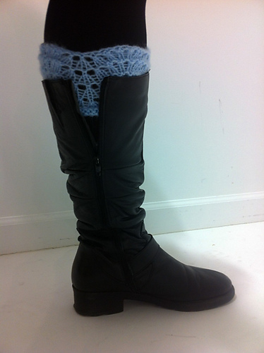Afghan-inspired boot cuff photo 1