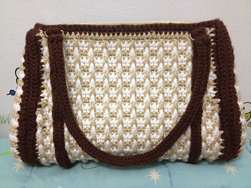 Textured Purse photo 5