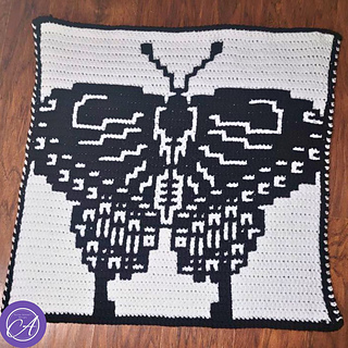 Overlay mosaic crochet sample by Marie Sparks