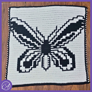 Overlay mosaic crochet sample by Marie Sparks