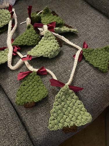 Flat Christmas Trees - byatcat26