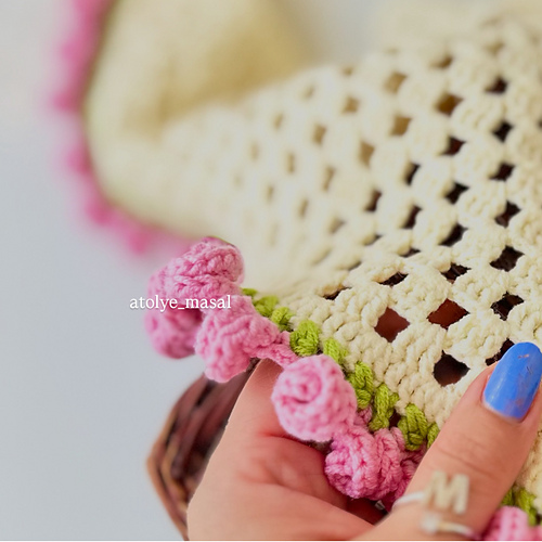 3-in-1 Crochet Tulip Set: Top, Bandana & Scarf