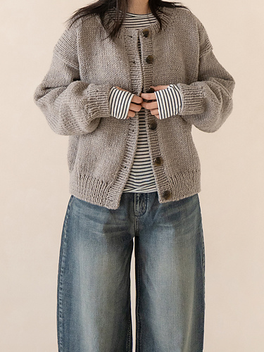 Teddy Wool 30 Semi Drop-Shoulder Cardigan