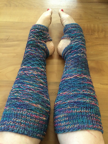 Quilted Lattice Toe-up Socks photo 5