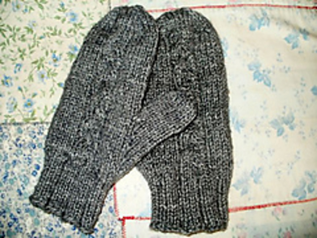 Chunky Cable Mittens