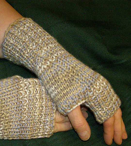 Fingerless Mitts photo 1