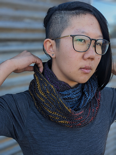 Foulard Urban Outfitters Pins And Needles - Imprimé Arc-en-ciel - En Polyester - Occasion