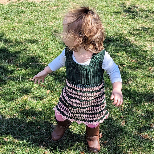 Ravelry: Catching Rays Sunburst Dress - Child pattern by Rachel Gutshall