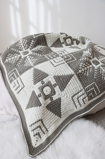 Frosty Pines Throw