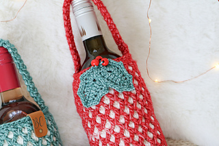 Moroccan Holly Wine Bottle Holder