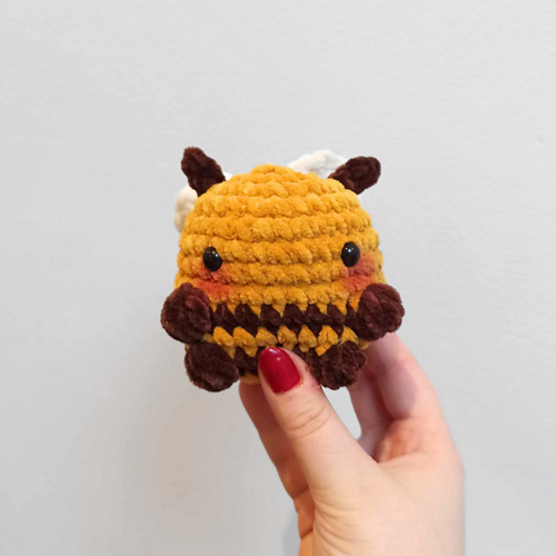 Chubby Bumble Bee - Autumn Faerie