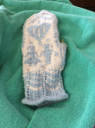 Women's Norwegian Mittens No. 623 photo 4