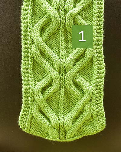 Ravelry: Double Waves Scarf pattern by nalhcib