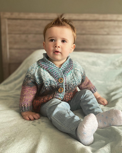 Méabh's Cardigan photo 4