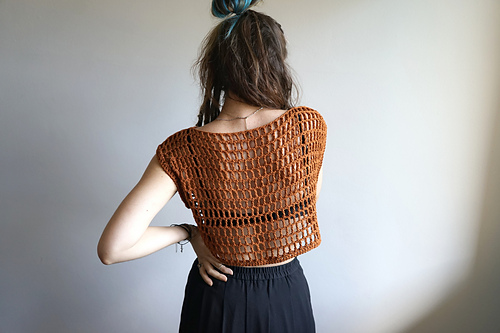 Reversible Knot Mesh Top photo 5