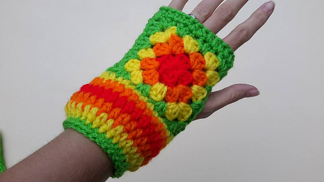 Crochet Granny Square Finger less Gloves