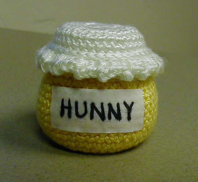 Ravelry Honey Pot pattern by CraftyAnna