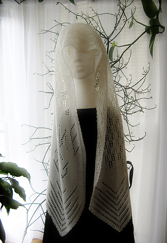 ACscarf_cello_softglow