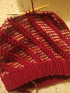 Iris @silviecrafts 