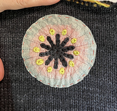 Back motif (stabilizer template to be dissolved away in final soak)