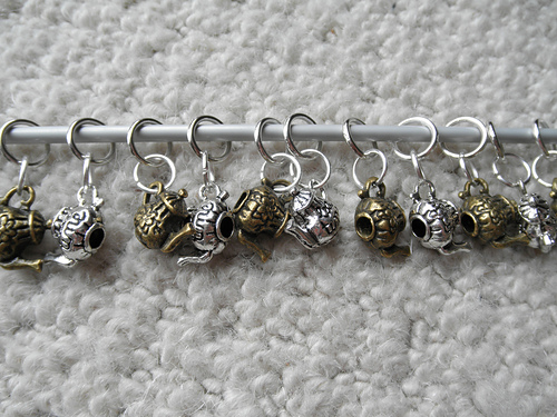 I-Cord Holder with Recycled Earring Stitch Markers photo 7