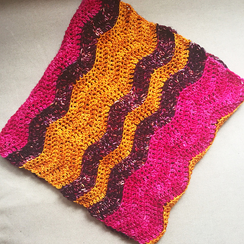 Sunset Waves Cowl
