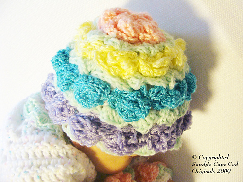 122 Princess Roses Cardigan and Beanie photo 3