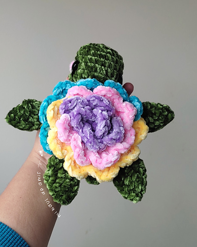Rose Turtle photo 8