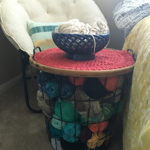 Hexagon Puff Stitch Rug photo 3