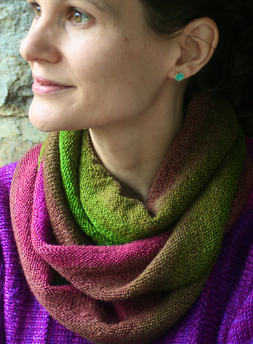 Ravelry: Casapinka Cowl pattern by Casapinka