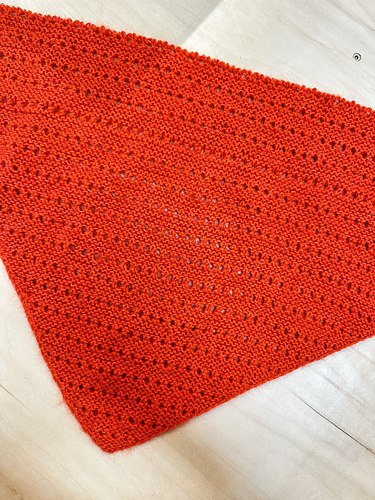 Easiest Triangle- Eyelet Version photo 1