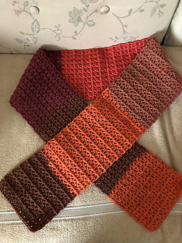 Simple One Stitch Scarf photo 2