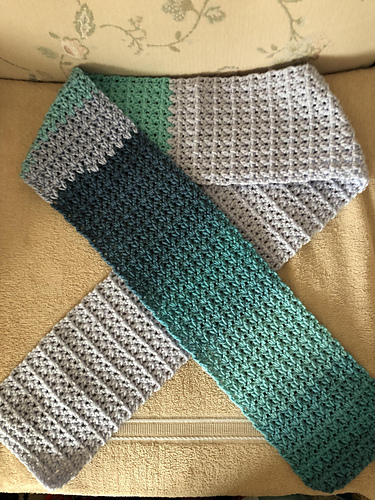 Simple One Stitch Scarf photo 3