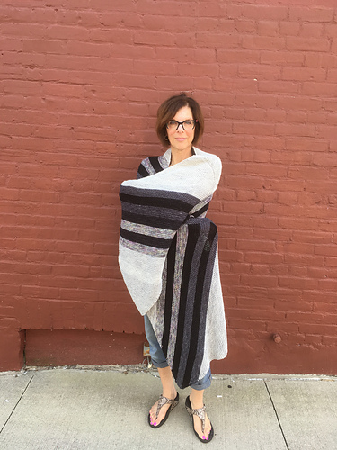 Ravelry: Ribbon Wrap pattern by illitilli