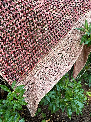 Hanging Flower Shawl