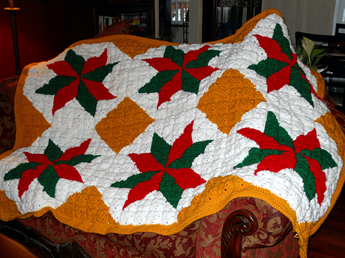 Christmas Lemoyne Star Crochet Quilt photo 1