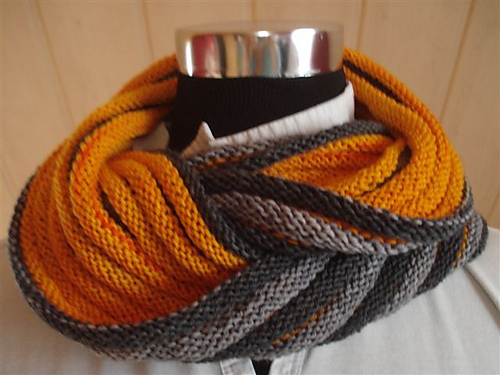 Ravelry: Boomslang pattern by Susanne Reese