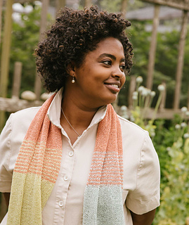 Knit using adaptation for stripes