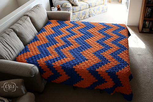 Chunky C2C Chevron Blanket photo 2