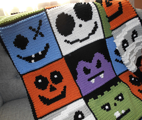 Spooky blanket - Jody Pyott