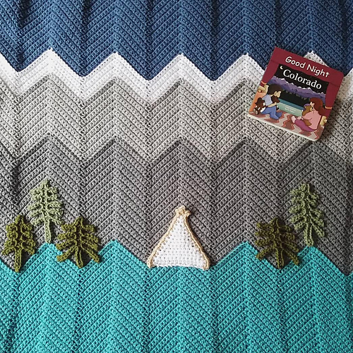 Ravelry Mountain Baby Blanket pattern by Corabelle & Bree