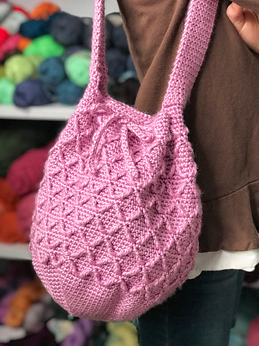 Ravelry: Diamond Cable Bag pattern by Rachel Counts