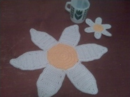 Daisy Placemat Set photo 1
