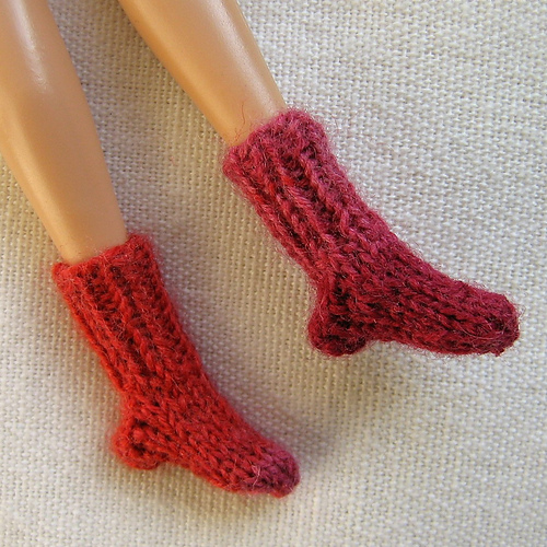 Sokken/socks for Barbie photo 1