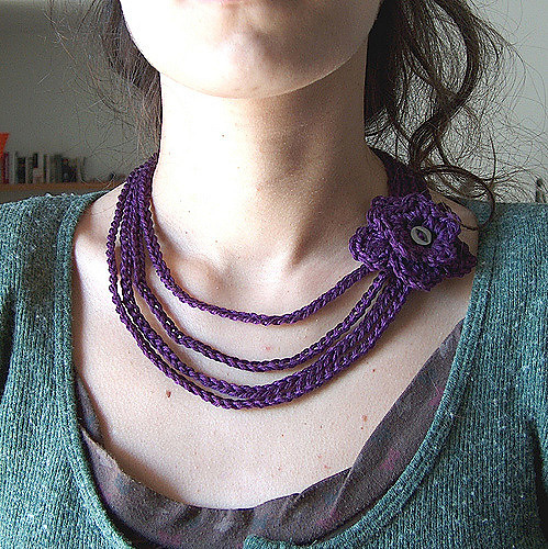 Necklace photo 4