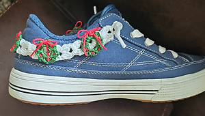 Wrap your sneaker in Christmas charm crochet pattern.