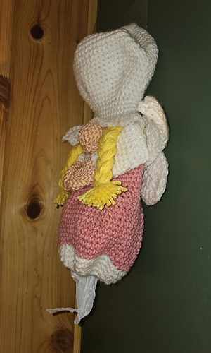 side view of bag holder crochet pattern