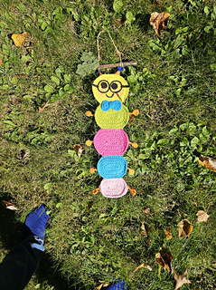 Hold small items safely Caterpillar cozy crochet pattern - beginner friendly